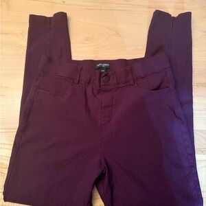 Mario Serrani Burgundy Ankle Pants